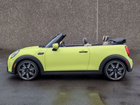 Certified 2022 MINI Cooper S w/ Driver Assistance Package image 10