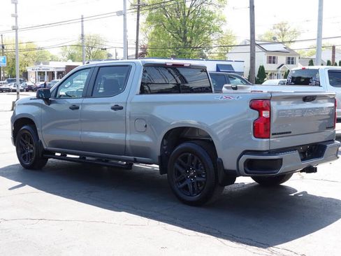 Used 2023 Chevrolet Silverado 1500 Custom AWD/4WD image 3