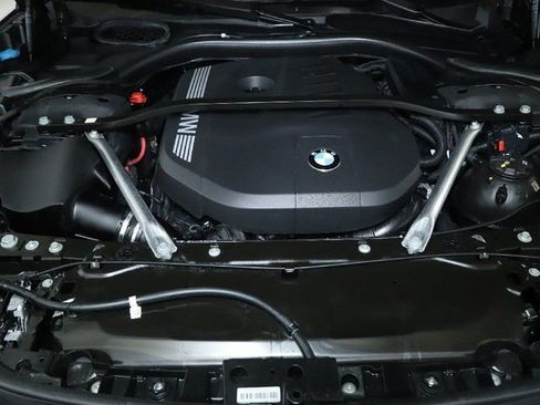 Used 2025 BMW 740i xDrive image 36