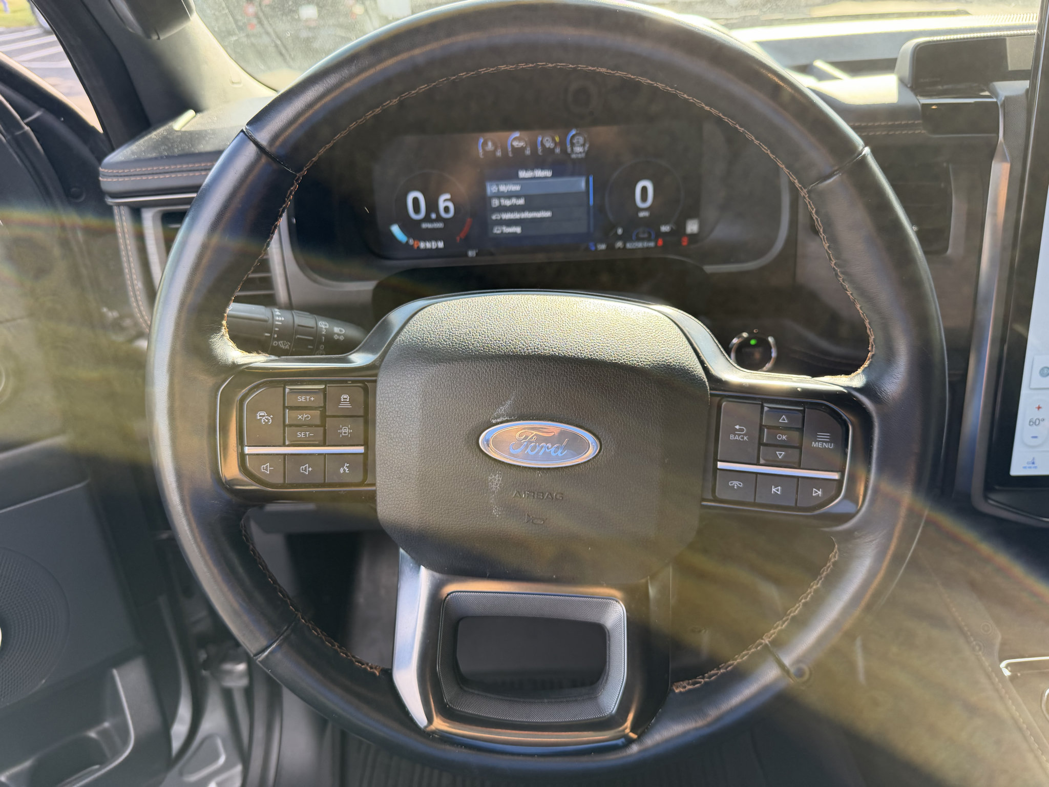Used 2024 Ford Expedition Platinum AWD/4WD image 8