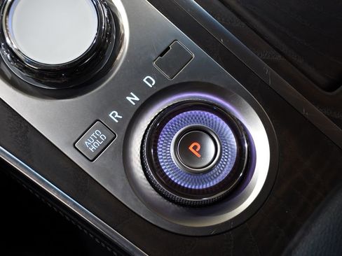 Used 2024 Genesis GV80 2.5T image 21