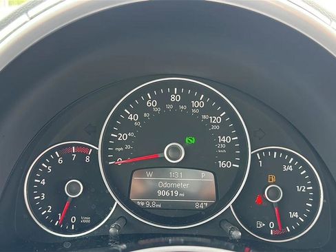 Used 2012 Volkswagen Beetle 2.0T FWD image 23