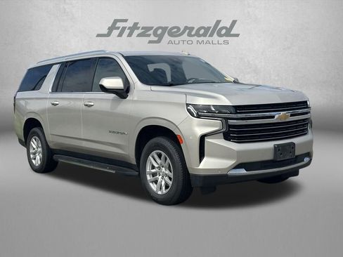 Certified 2024 Chevrolet Suburban LT AWD/4WD image 1