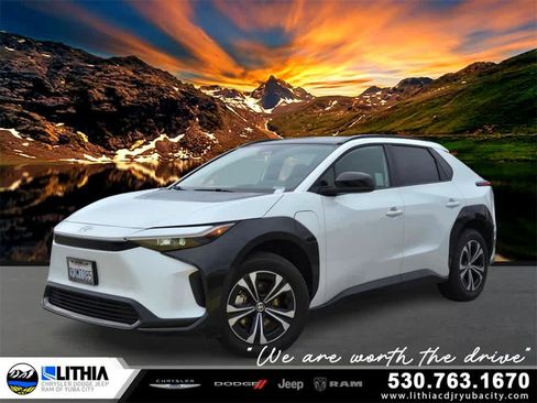 Used 2025 Toyota bZ4X FWD image 1