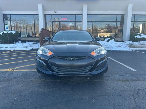 Used 2014 Hyundai Genesis 2.0T image 2