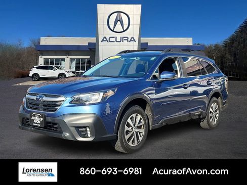 Used 2020 Subaru Outback Premium image 1
