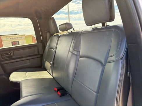 Used 2022 RAM 2500 Tradesman w/ Chrome Appearance Group image 13