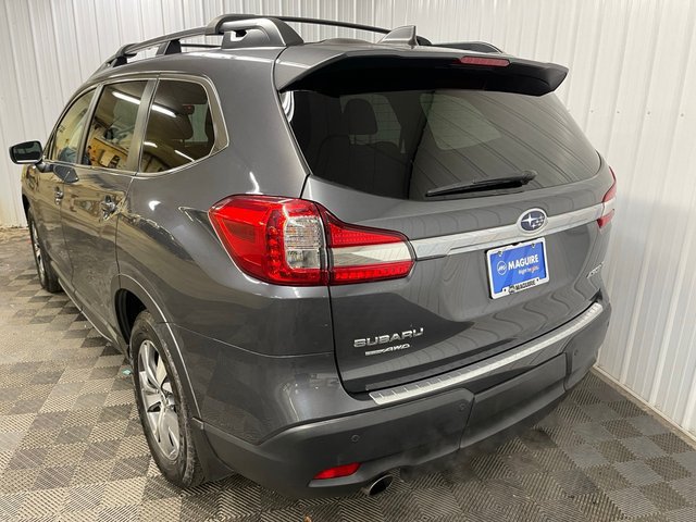 Used 2019 Subaru Ascent Premium w/ Popular Package #2 AWD/4WD image 9
