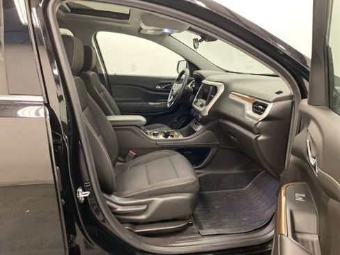 Used 2023 GMC Acadia SLE w/ Driver Convenience Package image 25