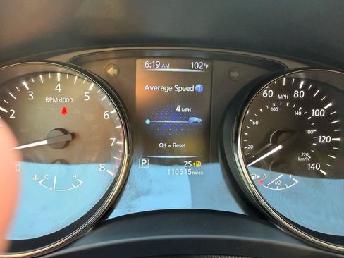 Used 2017 Nissan Rogue SV AWD/4WD image 33