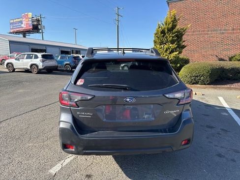 Certified 2023 Subaru Outback Premium image 6