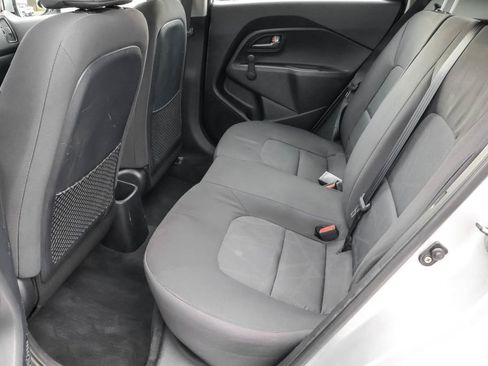 Used 2012 Kia Rio LX image 25