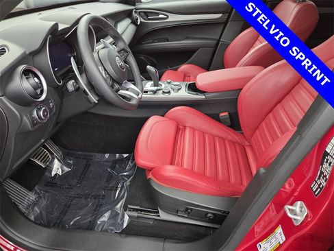 Used 2025 Alfa Romeo Stelvio Sprint w/ Veloce Package image 26