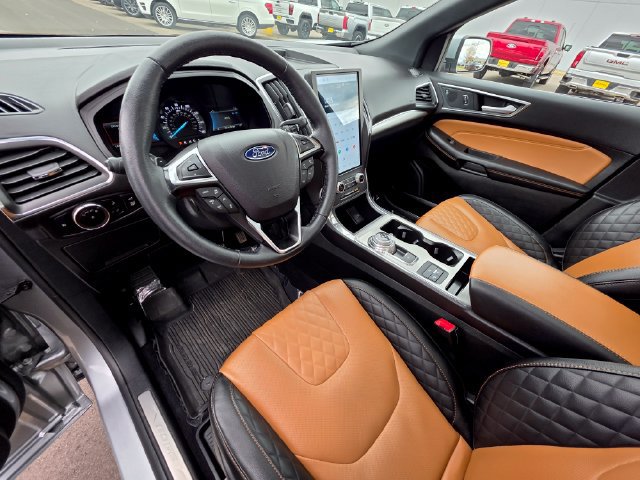 Certified 2024 Ford Edge Titanium w/ Titanium Elite Package AWD/4WD image 18