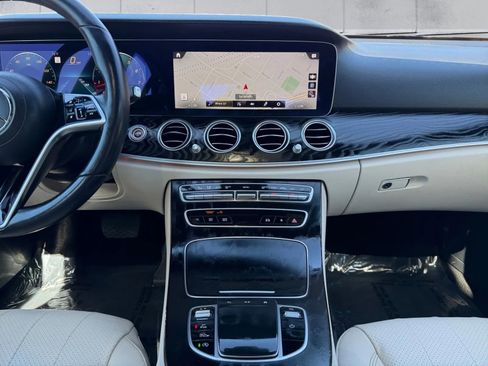 Used 2022 Mercedes-Benz E 350 Sedan w/ Driver Assistance Package image 14