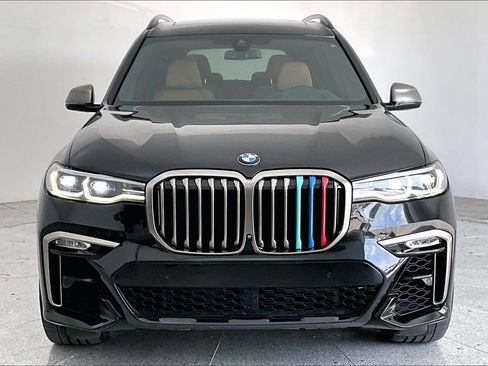 Used 2020 BMW X7 M50i w/ Dynamic Handling Package AWD/4WD image 3