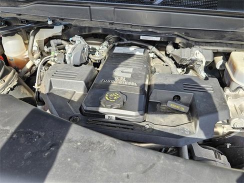 Used 2023 RAM 2500 Limited image 25
