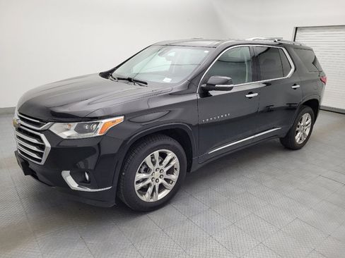 Used 2021 Chevrolet Traverse High Country image 2