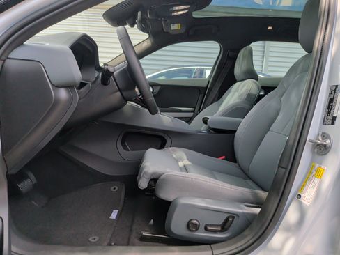 Used 2024 Polestar Polestar 2 RWD image 16