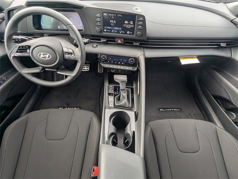 New 2026 Hyundai Elantra SEL Sport image 14