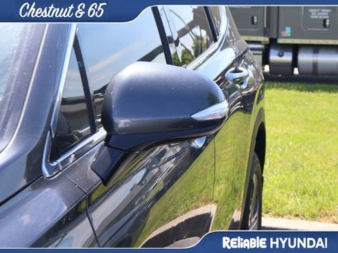 Used 2023 Hyundai Santa Fe SEL AWD/4WD image 12