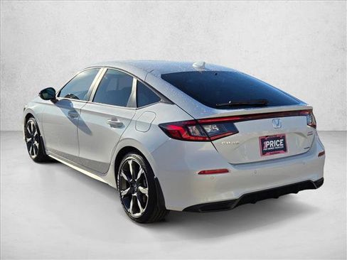 Used 2025 Honda Civic Sport Touring image 8