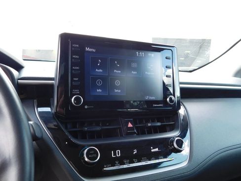 Used 2022 Toyota Corolla Cross LE FWD image 17