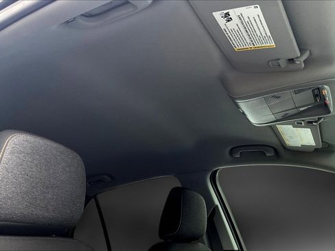 Used 2022 Chevrolet Equinox LT image 19