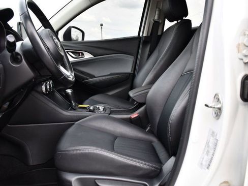 Used 2019 MAZDA CX-3 Touring image 12