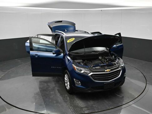 Used 2019 Chevrolet Equinox LT w/ Sun & Navigation Package AWD/4WD image 34