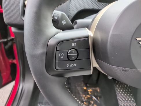 Used 2025 MINI Cooper Countryman S w/ Comfort Package Max image 16