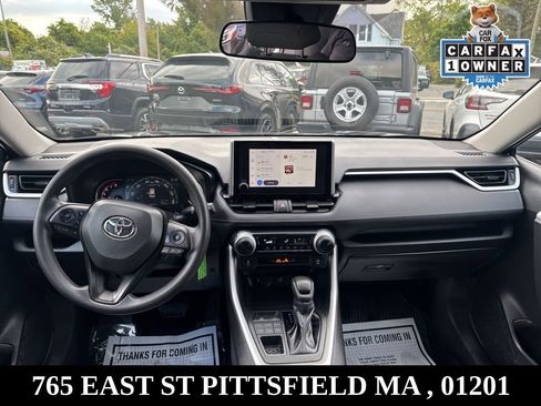 Used 2024 Toyota RAV4 LE image 12
