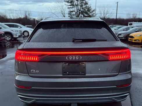Used 2019 Audi Q8 Premium Plus w/ Premium Plus image 6