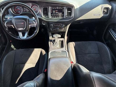 Used 2018 Dodge Charger R/T Scat Pack image 13
