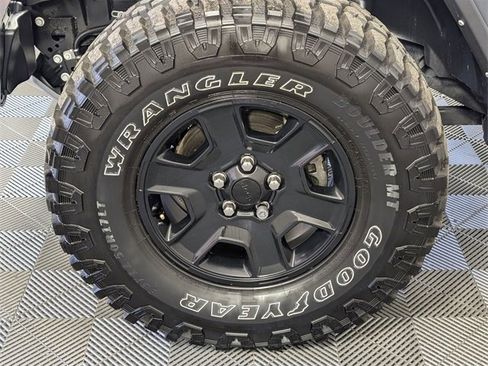 Used 2022 Jeep Gladiator Mojave w/ LED Lighting Group image 8