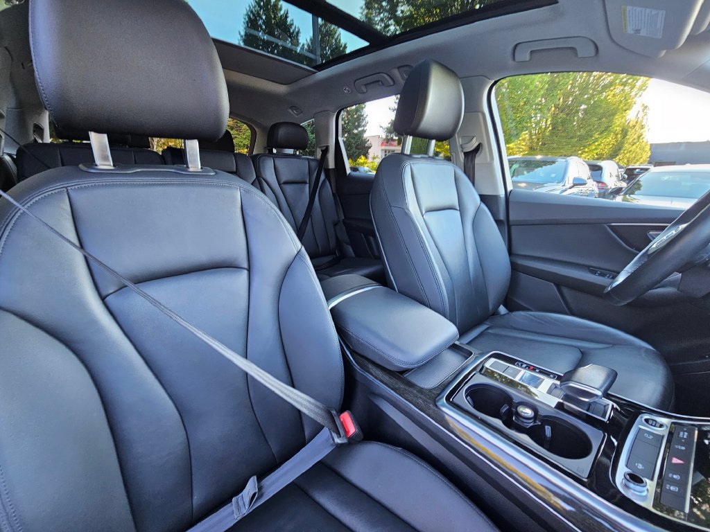 Used 2022 Audi Q7 2.0T Premium w/ Convenience Package AWD/4WD image 31