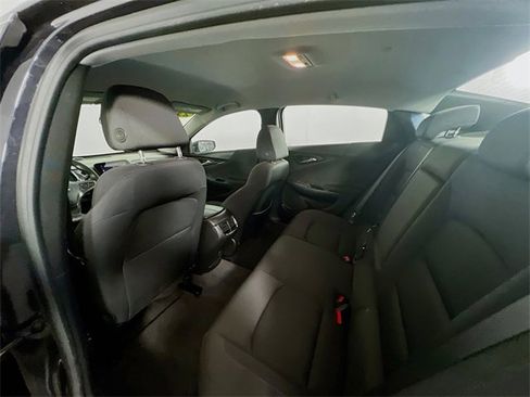 Used 2023 Chevrolet Malibu LT image 22