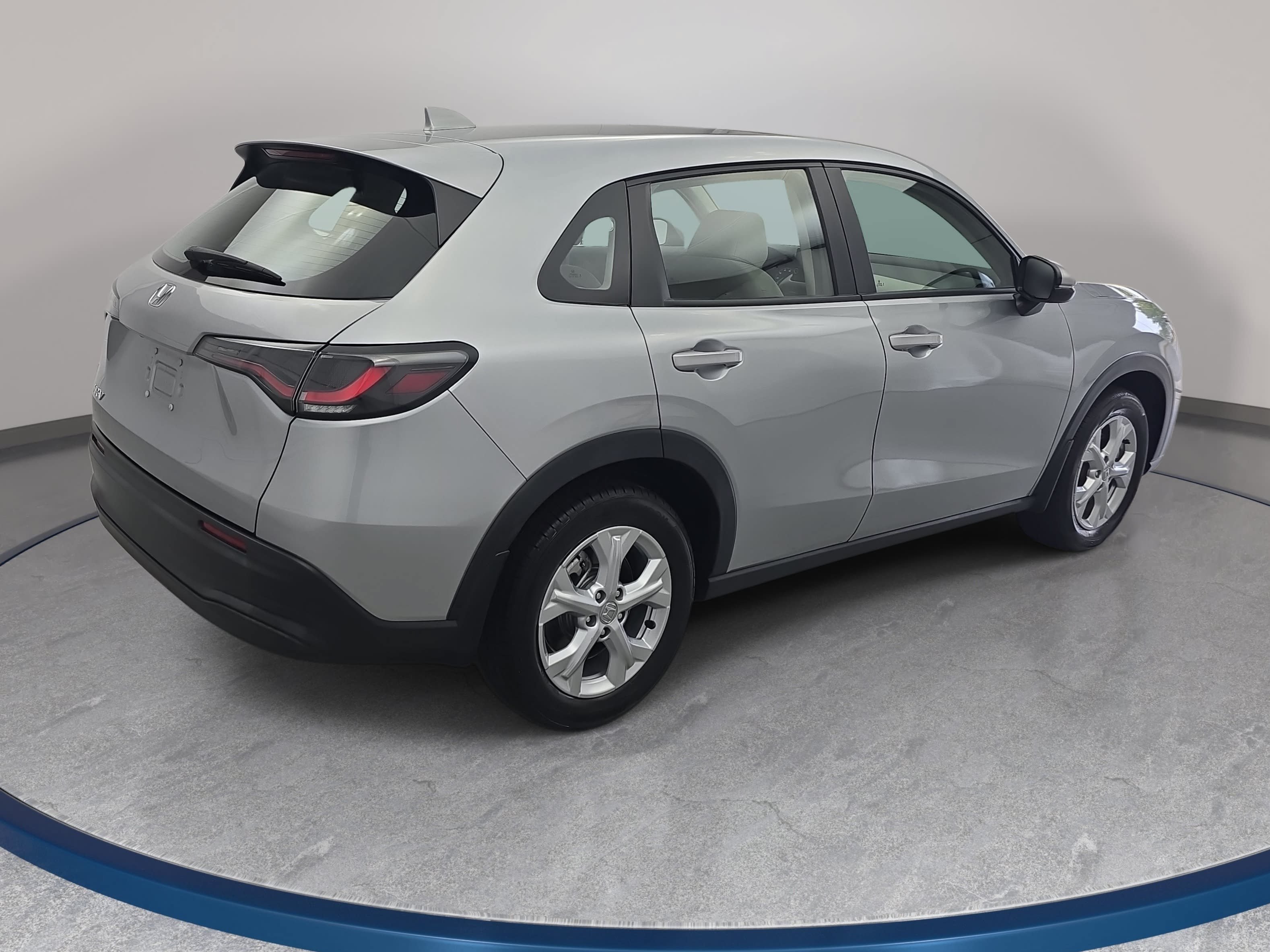 Used 2024 Honda HR-V LX image 5