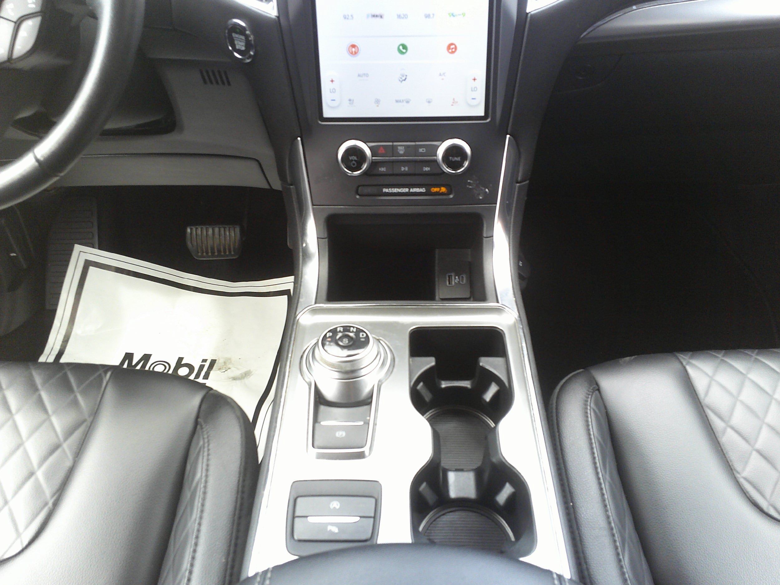 Used 2024 Ford Edge Titanium AWD/4WD image 23