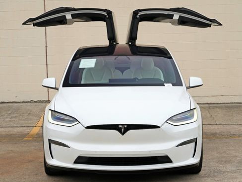 Used 2022 Tesla Model X AWD/4WD image 51