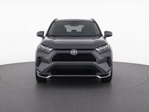 Used 2024 Toyota RAV4 SE w/ Weather & Moonroof Package AWD/4WD image 8