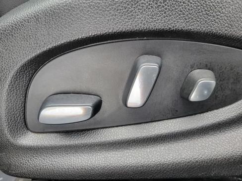 Used 2017 Cadillac XTS Luxury FWD image 15