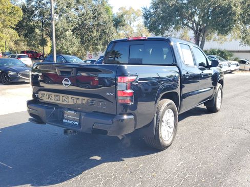 Used 2024 Nissan Frontier SV w/ SV Convenience Package image 7
