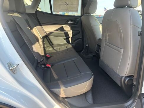 New 2026 Chevrolet Trax ACTIV w/ Driver Confidence Package FWD image 15