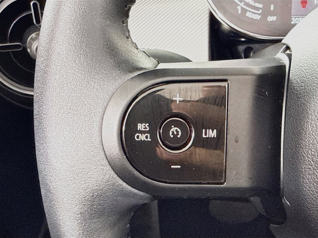 Used 2024 MINI Cooper Convertible FWD image 11