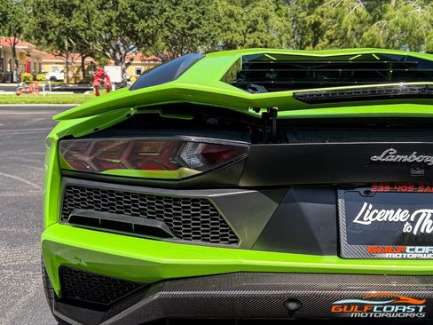Used 2018 Lamborghini Aventador S AWD/4WD image 47
