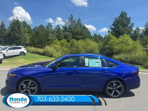 New 2026 Honda Accord Hybrid Sport image 4