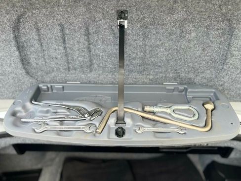 Used 2001 BMW 330Ci Convertible image 21