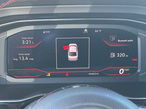 Used 2019 Volkswagen Jetta GLI image 29