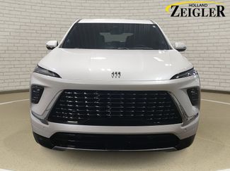 Used 2025 Buick Enclave Avenir w/ Super Cruise Package video 2